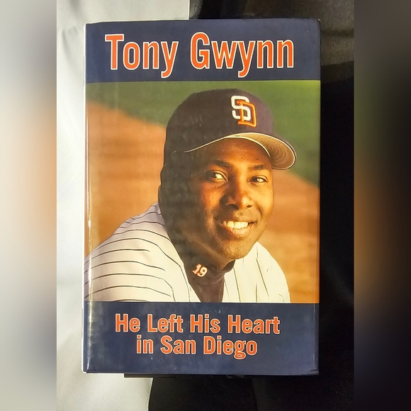 Tony Gwynn: He Left His Heart in San Diego by Rich Wolfe (2014, Hardcover) - Picture 1 of 8